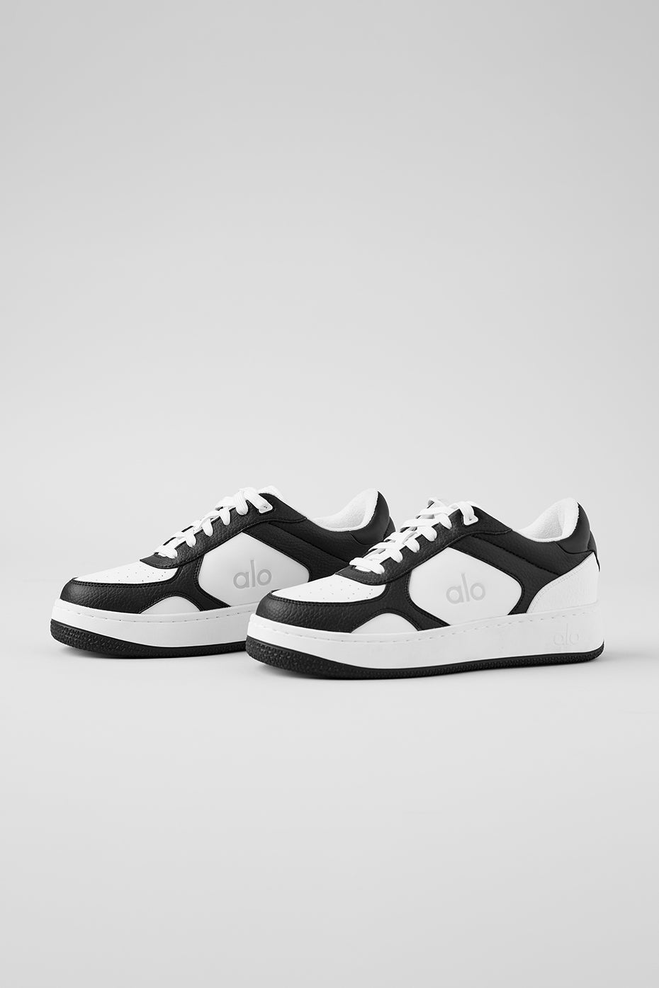 Alo - Sneaker Recovery
