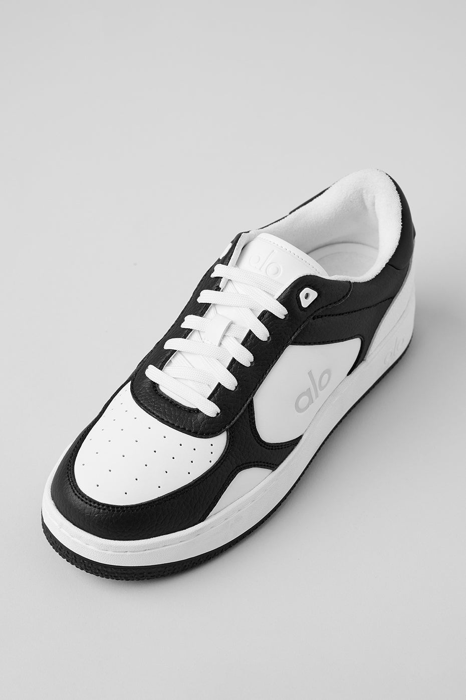 Alo - Sneaker Recovery