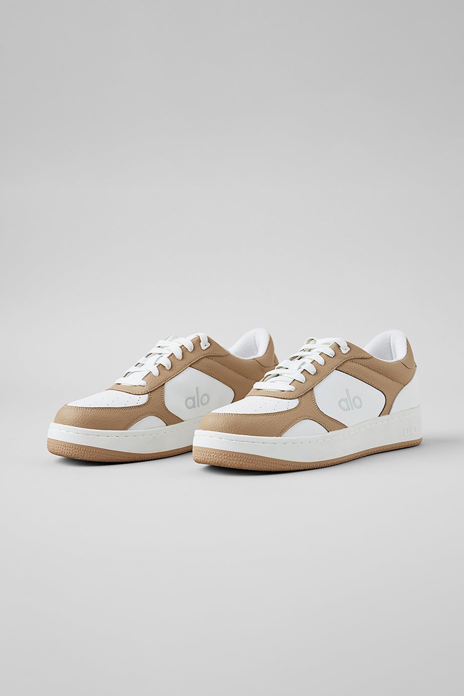 Alo - Sneaker Recovery
