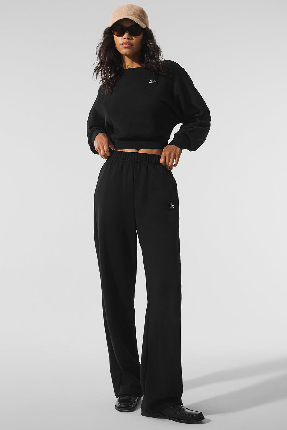 Alo - Cropped Crew Neck