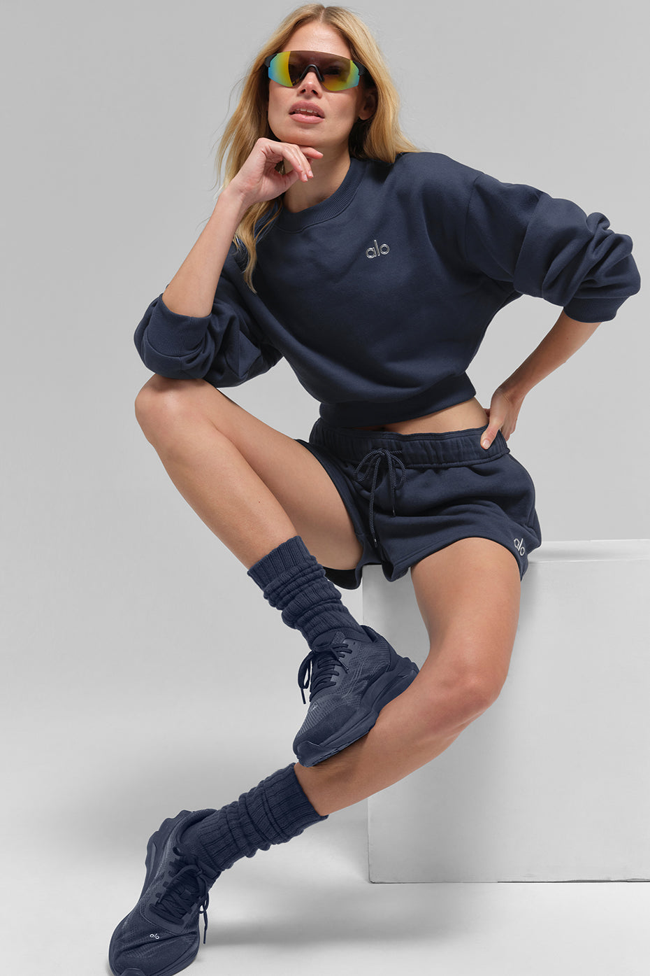 Alo - Cropped Crew Neck