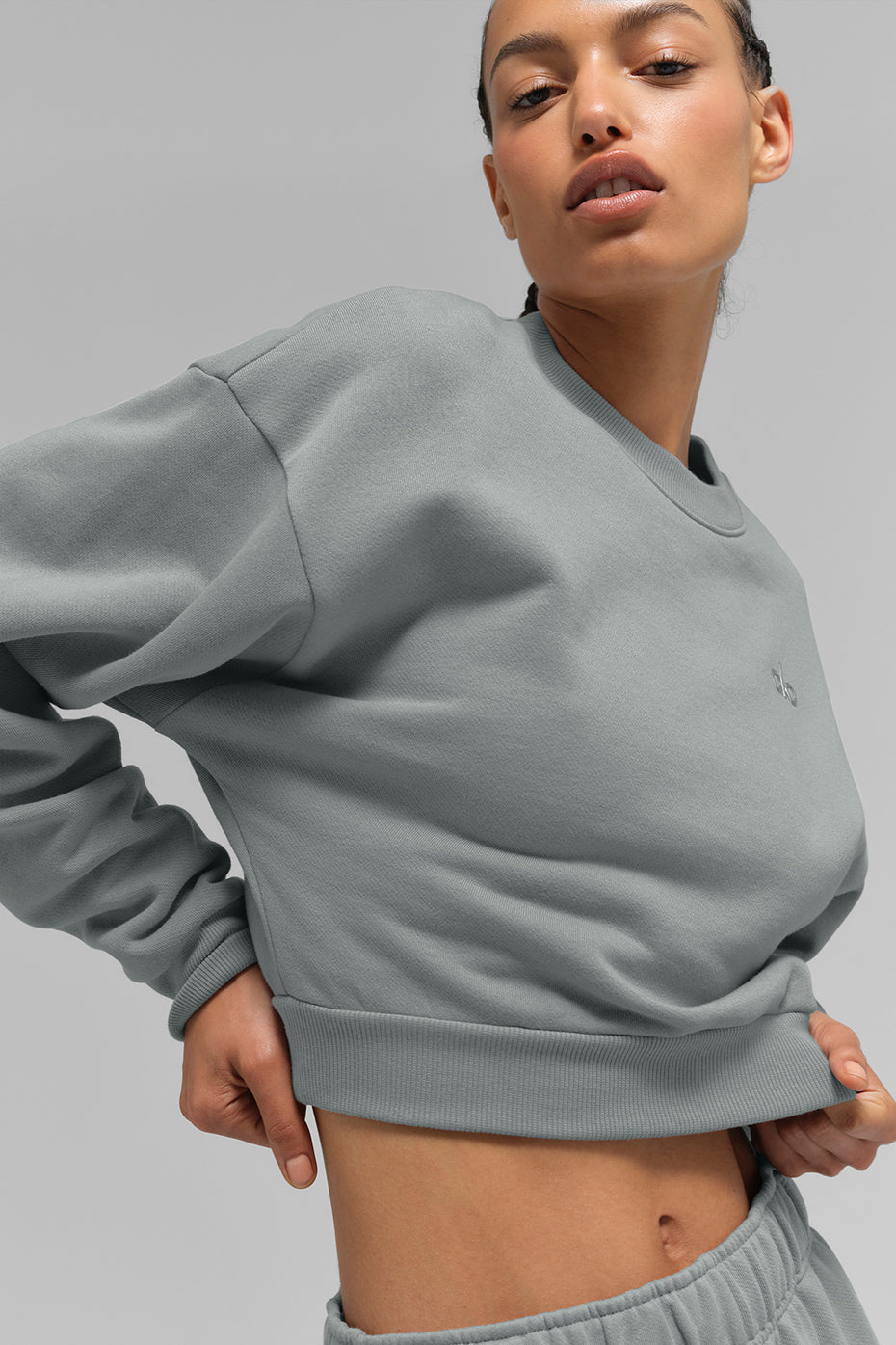 Alo - Cropped Crew Neck