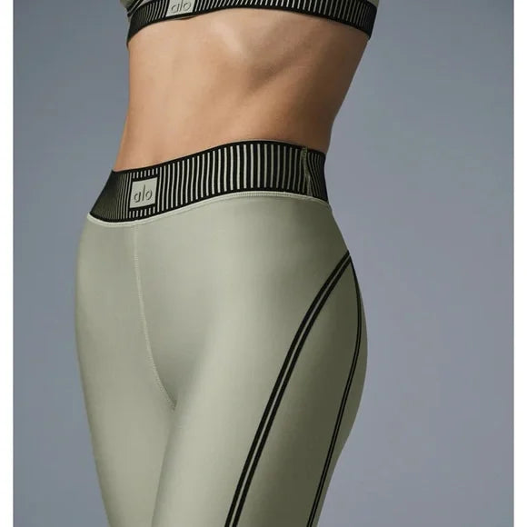 Alo - Legging Airlift High-Waist 7/8 L